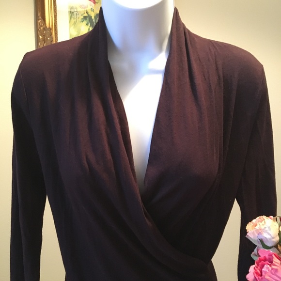 Banana Republic Burgundy Top - Picture 2 of 2